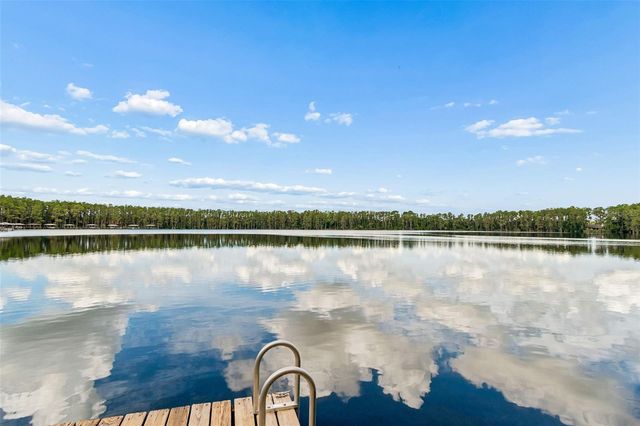 21105 LAKE VIENNA DRIVE, Land O Lakes, FL 34638