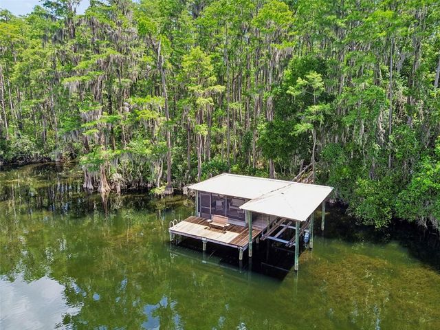 21105 LAKE VIENNA DRIVE, Land O Lakes, FL 34638
