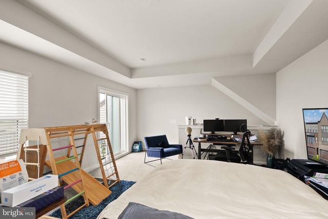 2615 JETSTREAM RD, Herndon, VA 20171