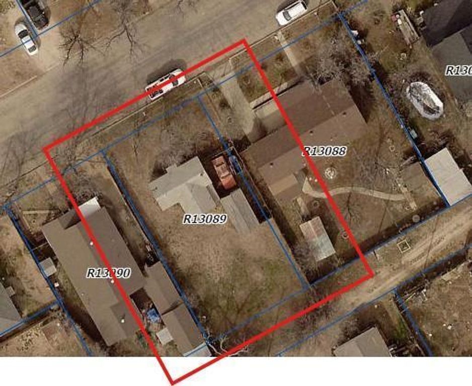 Image 1 of property listing at 113 E 9th St, San Angelo, TX 76903
