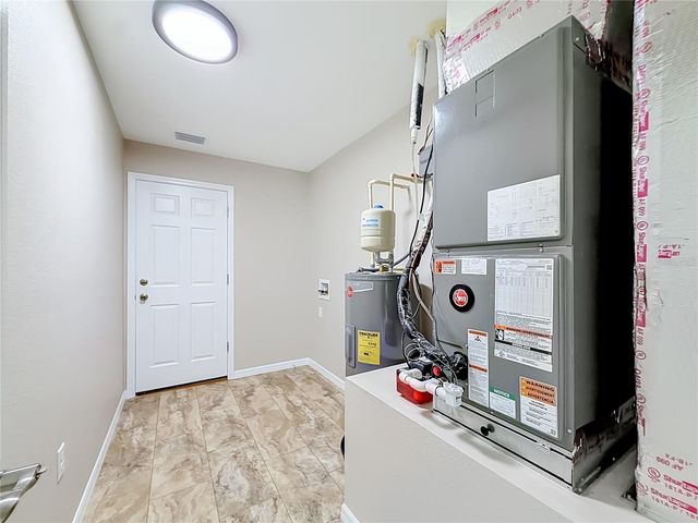 10856 SW 79TH AVENUE, Ocala, FL 34476