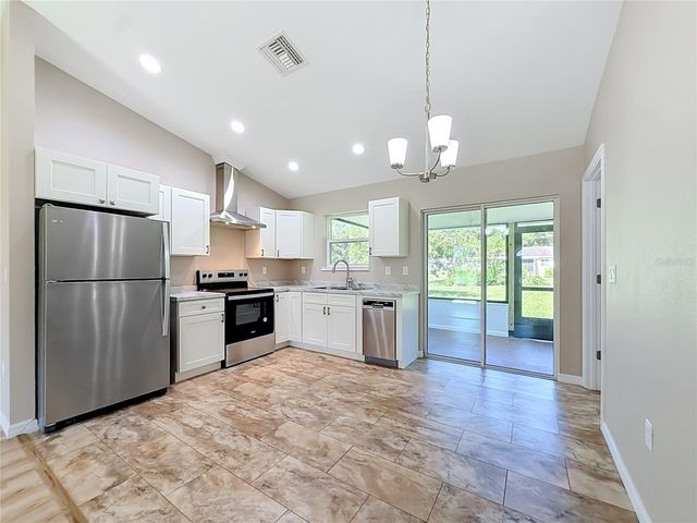 10856 SW 79TH AVENUE, Ocala, FL 34476