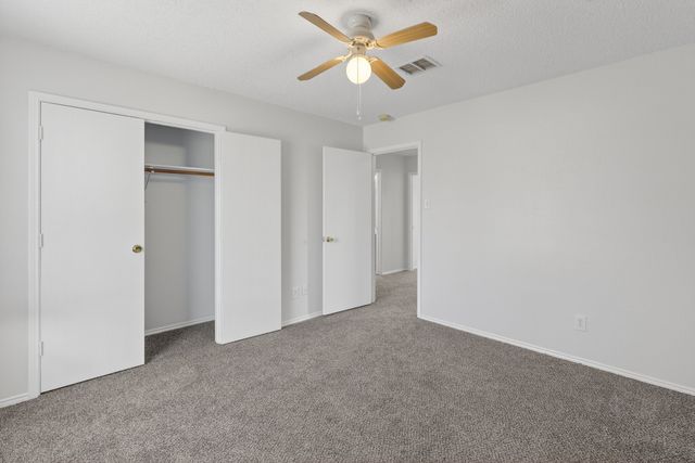 2333 Live Oak Drive, Little Elm, TX 75068