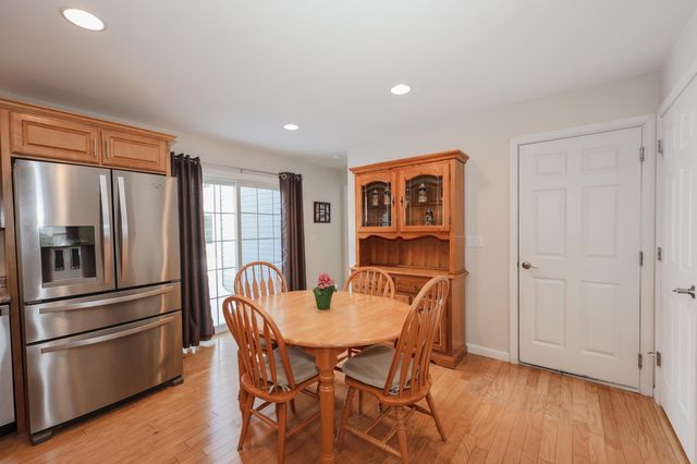 20 Bruins Lane, Raymond, NH 03077