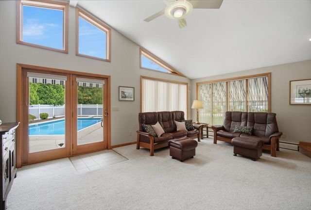 30 Birch Hill Road, Northampton, MA 01062