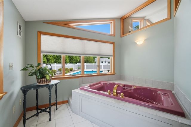 30 Birch Hill Road, Northampton, MA 01062
