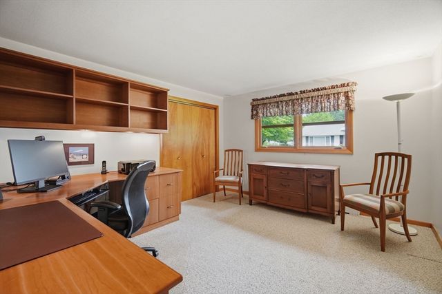 30 Birch Hill Road, Northampton, MA 01062