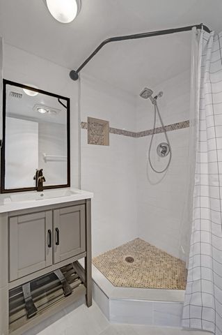 9470 Poinciana Place 308, Davie, FL 33324