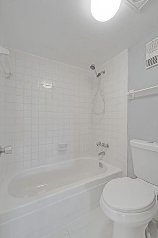 9470 Poinciana Place 308, Davie, FL 33324