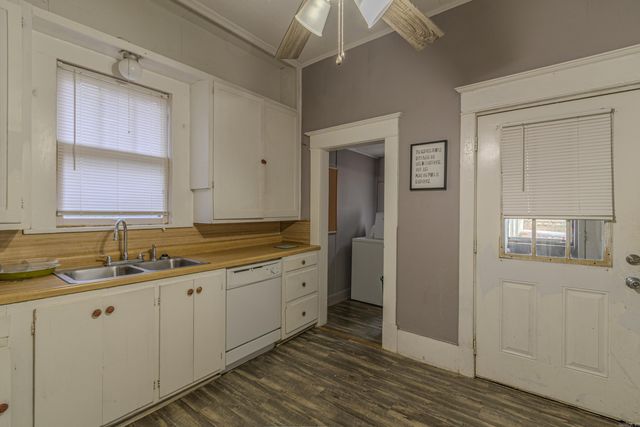 711 W Emerson Street, Paragould, AR 72450