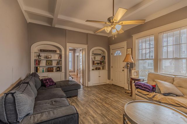 711 W Emerson Street, Paragould, AR 72450