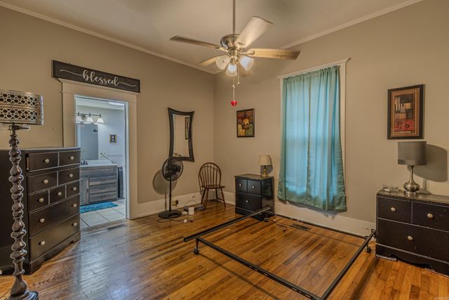 711 W Emerson Street, Paragould, AR 72450