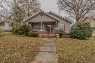 711 W Emerson Street, Paragould, AR 72450