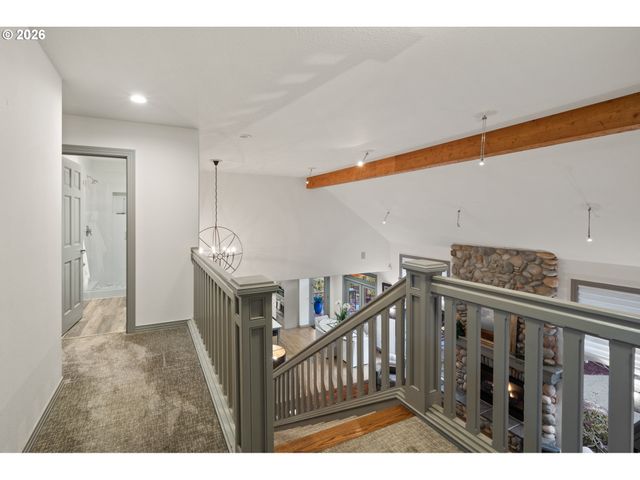 13048 KNAUS Rd, Lake Oswego, OR 97034