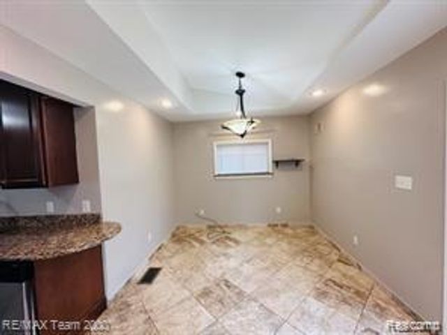 3135 Byrd Street, Dearborn, MI 48124