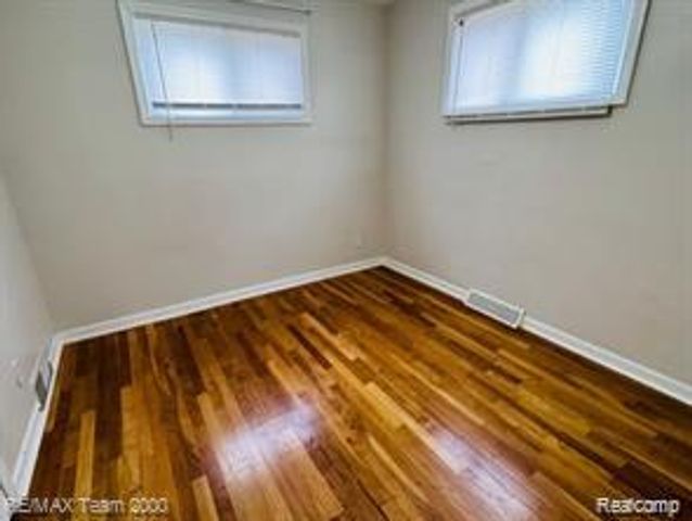 3135 Byrd Street, Dearborn, MI 48124