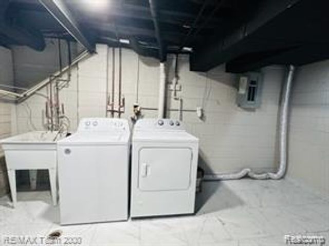 3135 Byrd Street, Dearborn, MI 48124