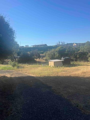 45990 Hawk Lane, Coarsegold, CA 93614