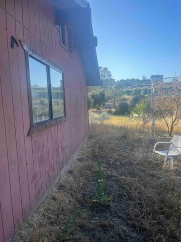 45990 Hawk Lane, Coarsegold, CA 93614