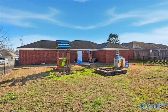 339 Shady Lane, Hazel Green, AL 35750