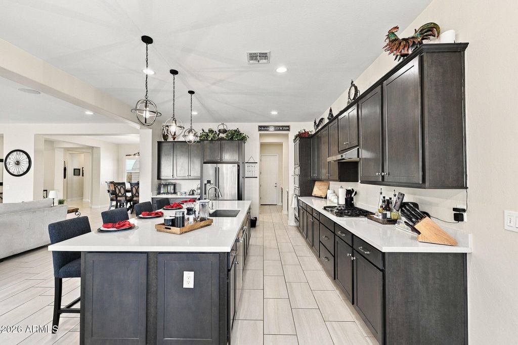 14054 W DESERT HOLLOW Drive, Surprise, AZ 85387 — photo 4