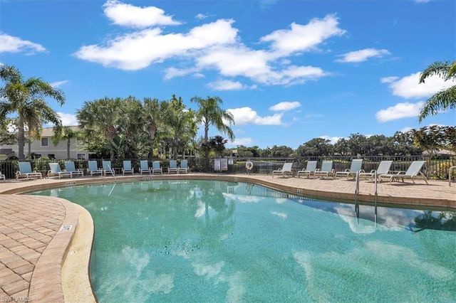 3740 Pebblebrook Ridge CT # 102, Fort Myers, FL 33905