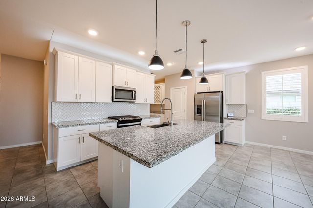 20179 W BADGETT Lane, Litchfield Park, AZ 85340