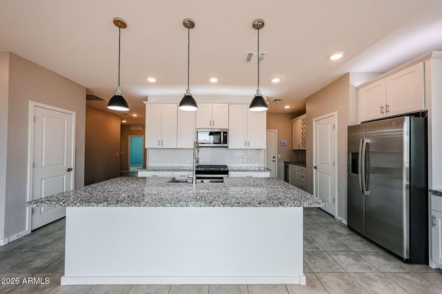 20179 W BADGETT Lane, Litchfield Park, AZ 85340