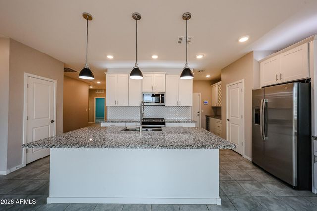 20179 W BADGETT Lane, Litchfield Park, AZ 85340