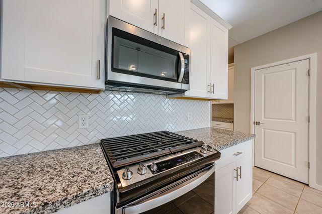 20179 W BADGETT Lane, Litchfield Park, AZ 85340