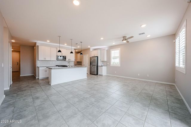 20179 W BADGETT Lane, Litchfield Park, AZ 85340