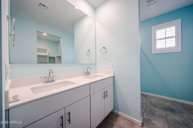 20179 W BADGETT Lane, Litchfield Park, AZ 85340