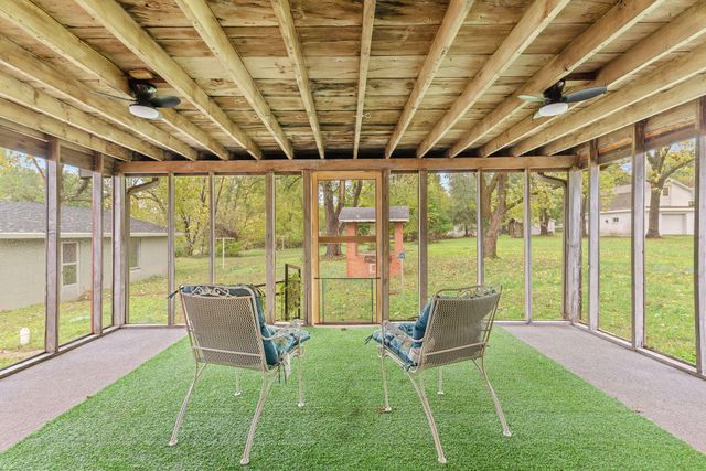 4230 N Farm Road 159, Springfield, MO 65803