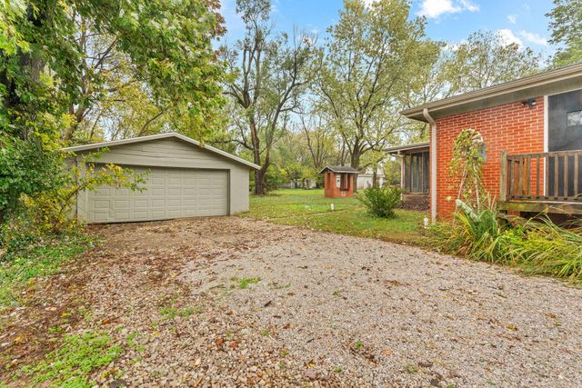 4230 N Farm Road 159, Springfield, MO 65803