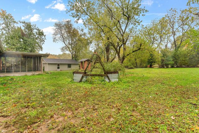 4230 N Farm Road 159, Springfield, MO 65803
