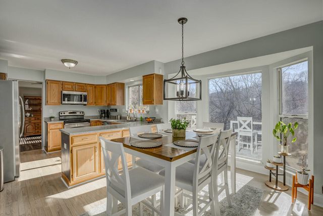 1967 Crescent Terrace, Crescent Springs, KY 41017