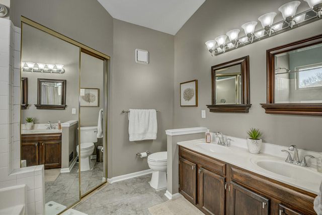 1967 Crescent Terrace, Crescent Springs, KY 41017