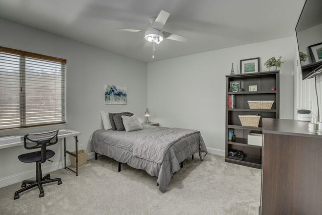 1967 Crescent Terrace, Crescent Springs, KY 41017
