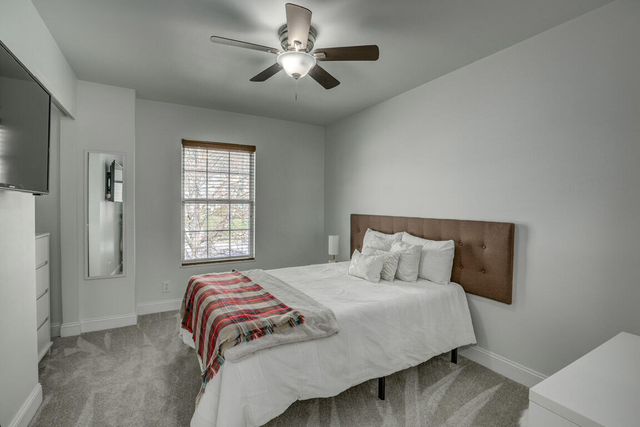 1967 Crescent Terrace, Crescent Springs, KY 41017