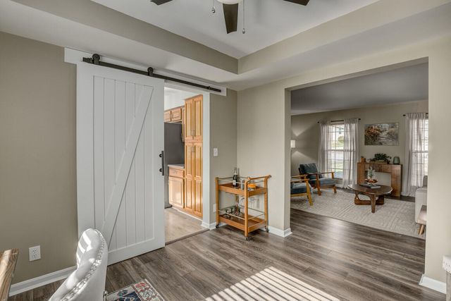 1967 Crescent Terrace, Crescent Springs, KY 41017