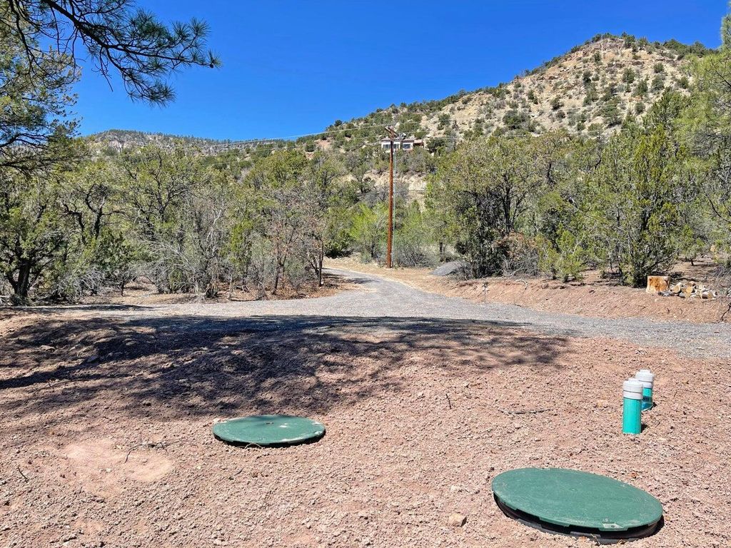 Image 2 of property listing at 0 Raptor Road, Jemez Springs, NM 87025