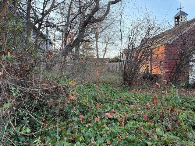 199 Cherry Street, Woodmere, NY 11598