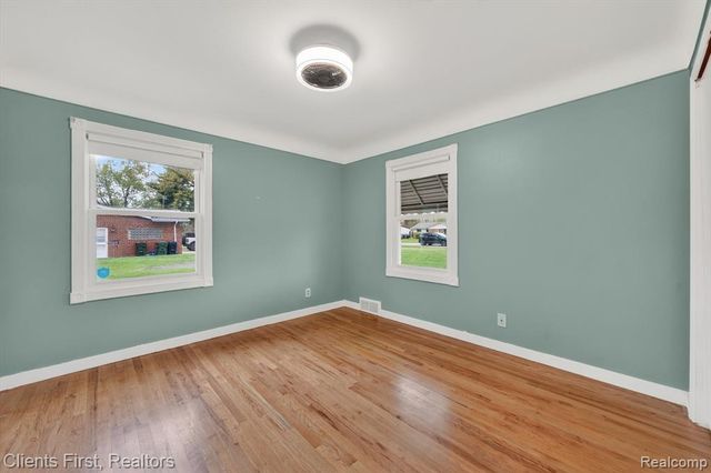 11000 Clinton River Road, Sterling Heights, MI 48314