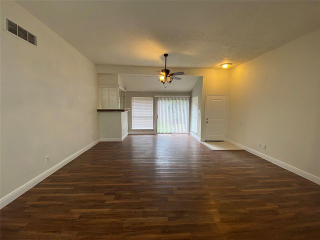 7315 Puerta Vallarta Drive, Houston, TX 77083