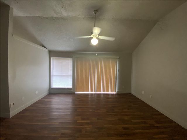 7315 Puerta Vallarta Drive, Houston, TX 77083