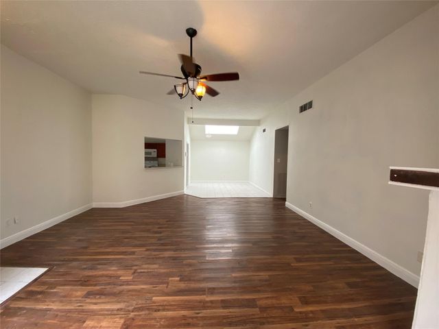 7315 Puerta Vallarta Drive, Houston, TX 77083