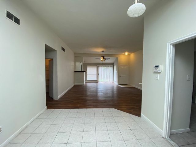 7315 Puerta Vallarta Drive, Houston, TX 77083