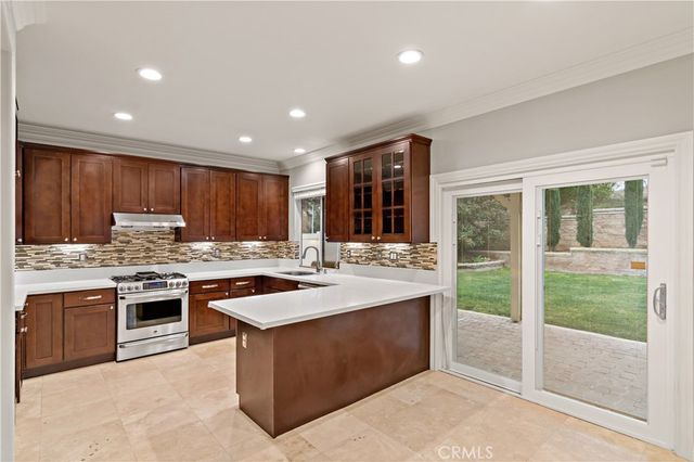 1472 Pinewood Drive, Corona, CA 92881