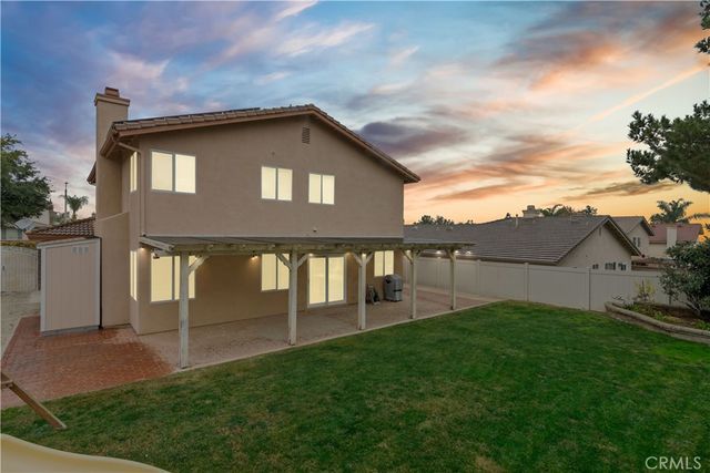 1472 Pinewood Drive, Corona, CA 92881