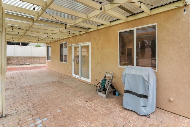 1472 Pinewood Drive, Corona, CA 92881